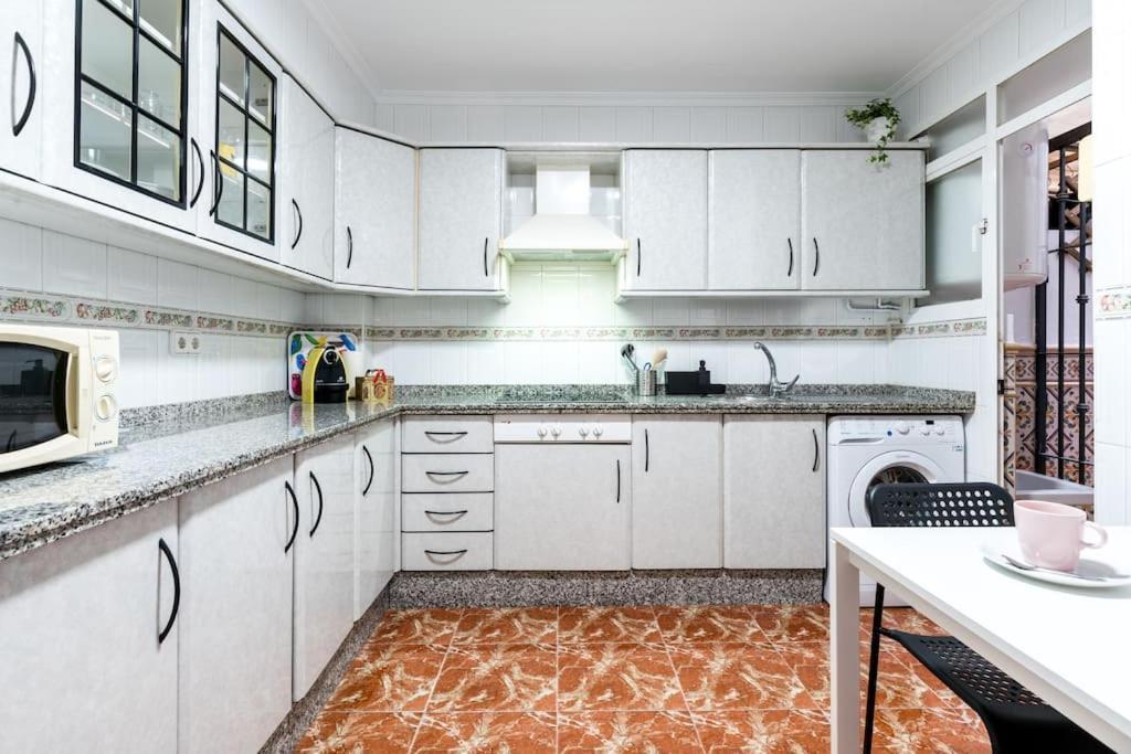 Santa Justa Urban Apartment Sewilla Zewnętrze zdjęcie