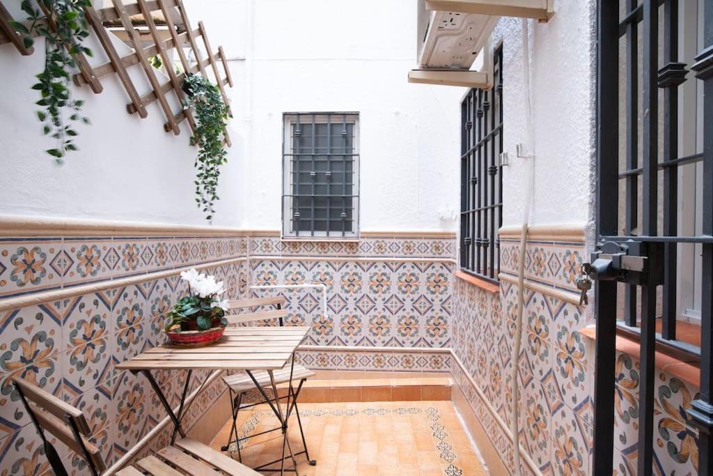 Santa Justa Urban Apartment Sewilla Zewnętrze zdjęcie